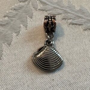 Silver Shell Charm Pendant